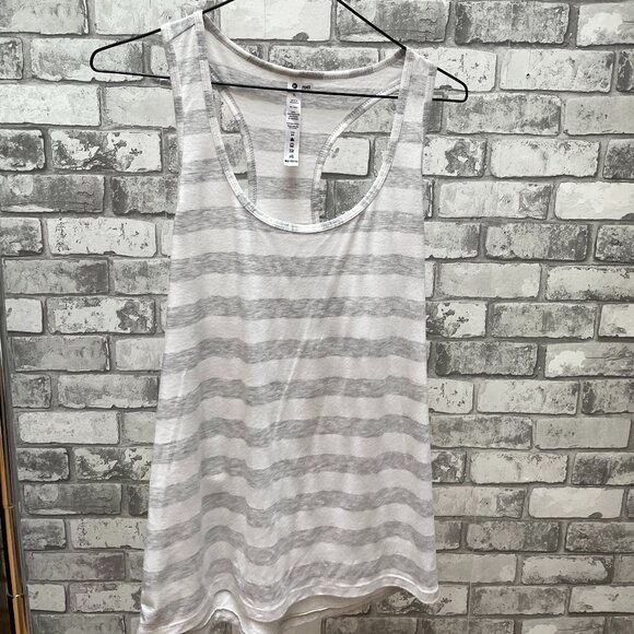 Danskin Racerback Tank Top - Picture 1 of 4